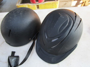 lot 194 image: Riding Helmets