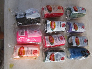 lot 195 image: Vet Wrap Rolls