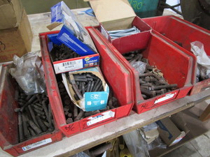 lot 123 image: Studs & Bolts
