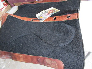 lot 216 image: CSI Saddle Pad