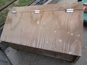lot 43 image: Blanket Storage Box