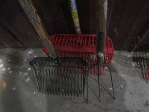 lot 250 image: Stable Forks, Hay Fork
