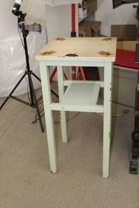 lot 713 image: Enameled Wood Phone Table