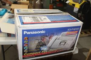 lot 759 image: Panasonic Compact Plain Paper Fax Machine with Answering Machine (in original packaging)