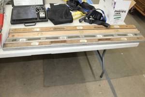 lot 753 image: Lot of (4) Carpenter Levels