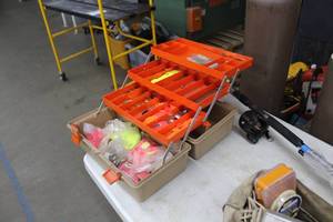 lot 763 image: Plastic Fishing Tackle Box  with Tackle, Muskie Bucktail Components
