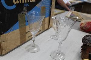 lot 772 image: Lot of (32) Cambridge Handmade Crystal Glassware