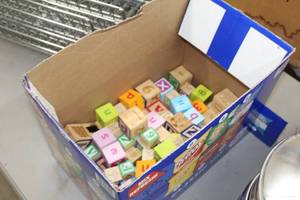 lot 773 image: Lot of Childrens Letter Blocks (in box)