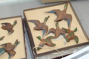lot 776 image: Lot of (9) Duck Wall Dcor