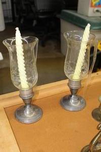 lot 802 image: Lot of (2) MetalEtched Glass Candleholders  - Candles