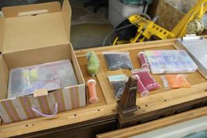 lot 775 image: Lot of Craft Beads (in box)
