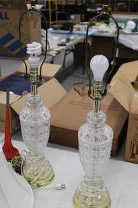 lot 827 image: Lot of (2) Glass Table Lamp  - White Fabric Lamp Shade