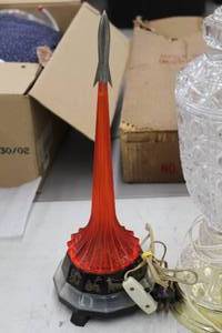 lot 828 image: Rocket Ship Blastoff Table Lamp circa Japan 1960s