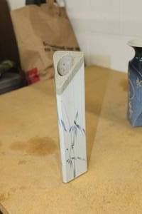 lot 879 image: Flower Stem Vase