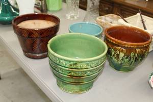 lot 869 image: Lot of (4) Handcrafted Ornate PlantersVases