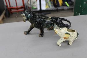 lot 914 image: Lot of (2) Ceramic Dish Table Dcor  - Tiger, Elephant