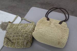 lot 974 image: Lot of (2) Crochet Purses