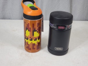 lot 32 image: New Thermos Funtainer and New Zak Minecraft Drink Bottle