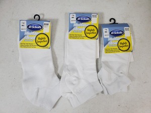 lot 47 image: 3 New Pair of Dr Scholls Diabetic and Circulatory Socks