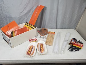 lot 48 image: Barbeque Items