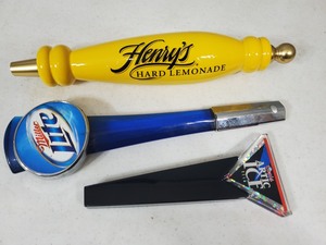 lot 95 image: 3 Beer Tap Handles