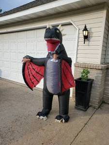 lot 131 image: New Adult Inflatable Dragon Costume