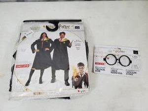 lot 133 image: New Harry Potter Adult Costume and Glasses