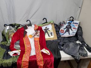 lot 147 image: 4 New Kids Large Costumes