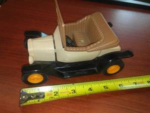 lot 1 image: Tonka Antique Convertible.