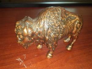 lot 3 image: Cast Bison Yellowstone NDSU