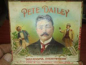 lot 18 image: Pete Dailey Puritanos Wood Cigar Box