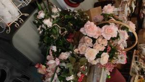 lot 31 image: Silk flowers & more.