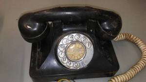lot 38 image: North Electric Vintage telephone. Plus 4 phones.
