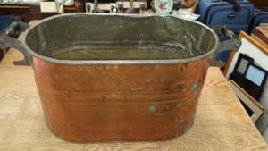 lot 136 image: Copper Wash Tub