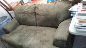 lot 161 image: Loveseat green microfiber - great condition.