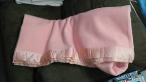 lot 166 image: Wool Blanket -Excellent