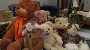 lot 169 image: Bears & bunny - plush all nice.