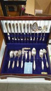 lot 175 image: Community Silver Flatware Set.