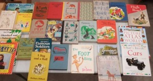 lot 251 image: Vintage & newer childrens Books.