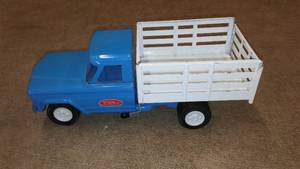 lot 594 image: Tonka Truck closest thing to perfect