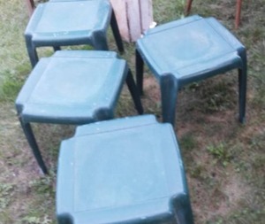 lot 254 image: (4) patio tables.