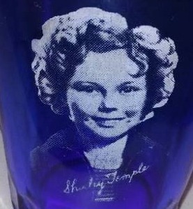 lot 274 image: Authentic Shirley Temple Glass Picher, mug.