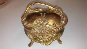 lot 283 image: Brass Jewelry box. Pre 1900s.