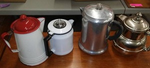 lot 187 image: 4 Coffee tea pots - all vintage.