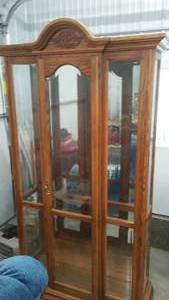 lot 626 image: Buffet, Curio Cabinet  Very Nice