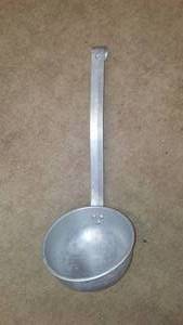 lot 625 image: Tin Water Ladle