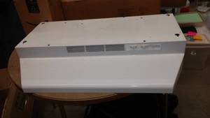lot 638 image: Exhaust Hood Over Stove, Range.
