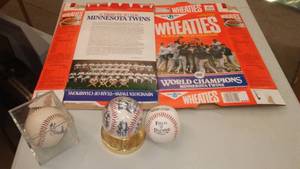 lot 780 image: Twins Baseball, Wheaties Boxes, Hawkeye and Field of Dreams