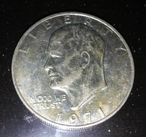 lot 22H image: 1971 Eisenhower one dollar coin.