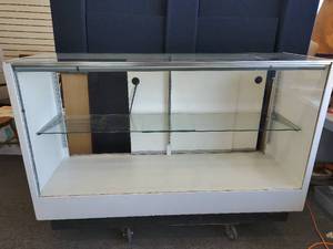 Display Cabinet
